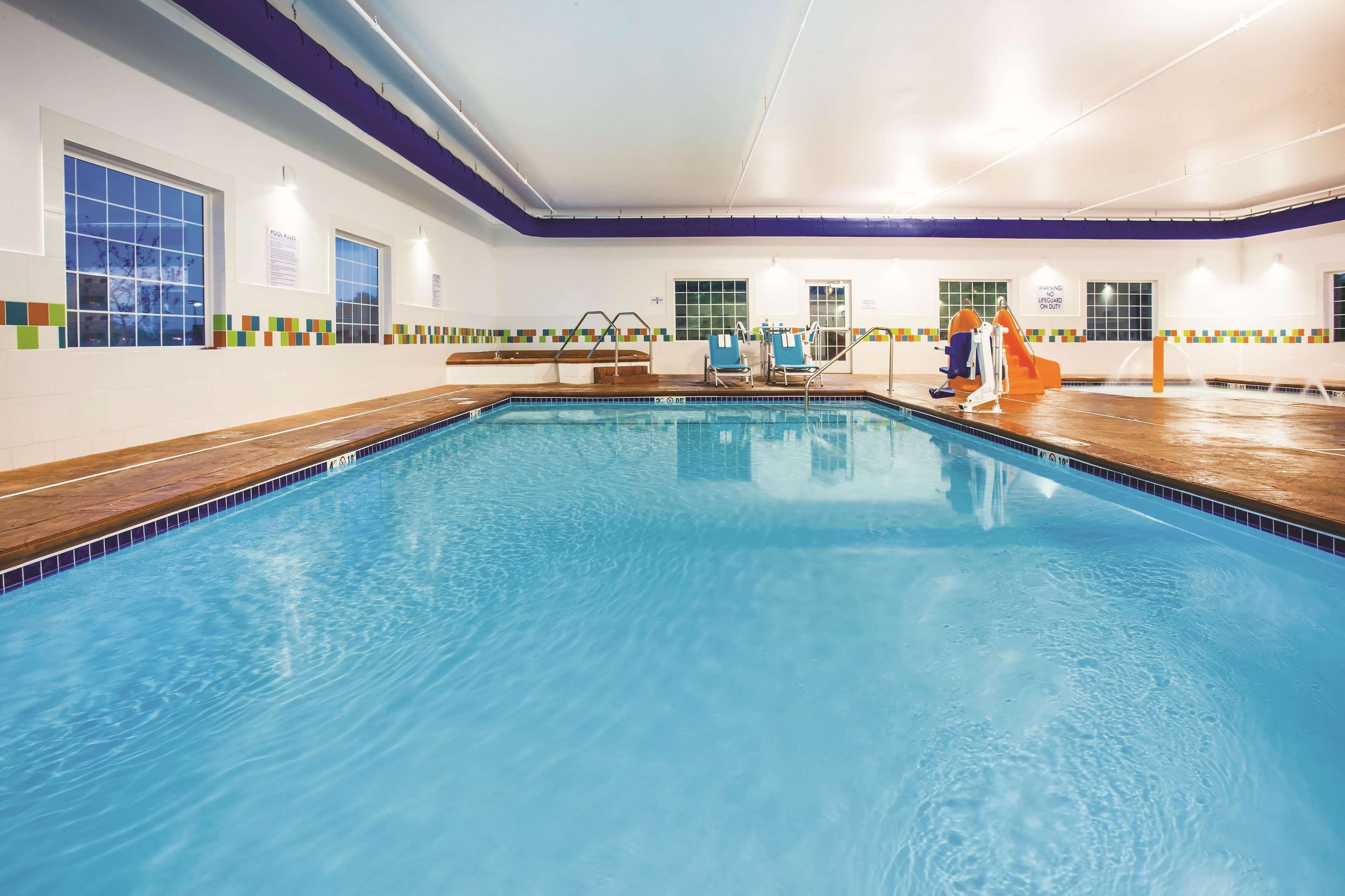 La Quinta By Wyndham St. Paul-Woodbury Hotel Buitenkant foto