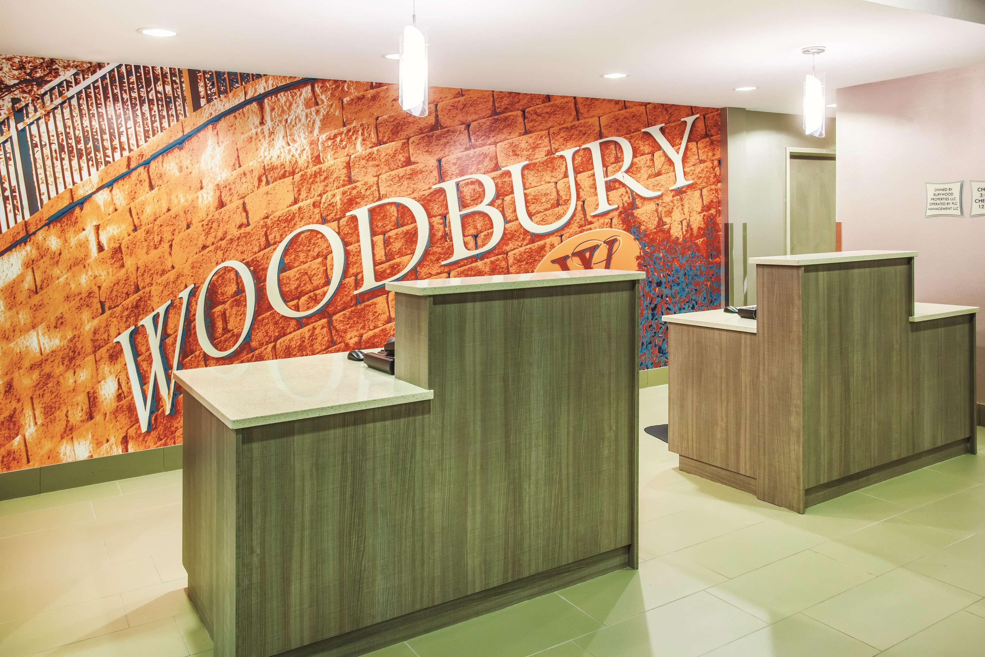La Quinta By Wyndham St. Paul-Woodbury Hotel Buitenkant foto
