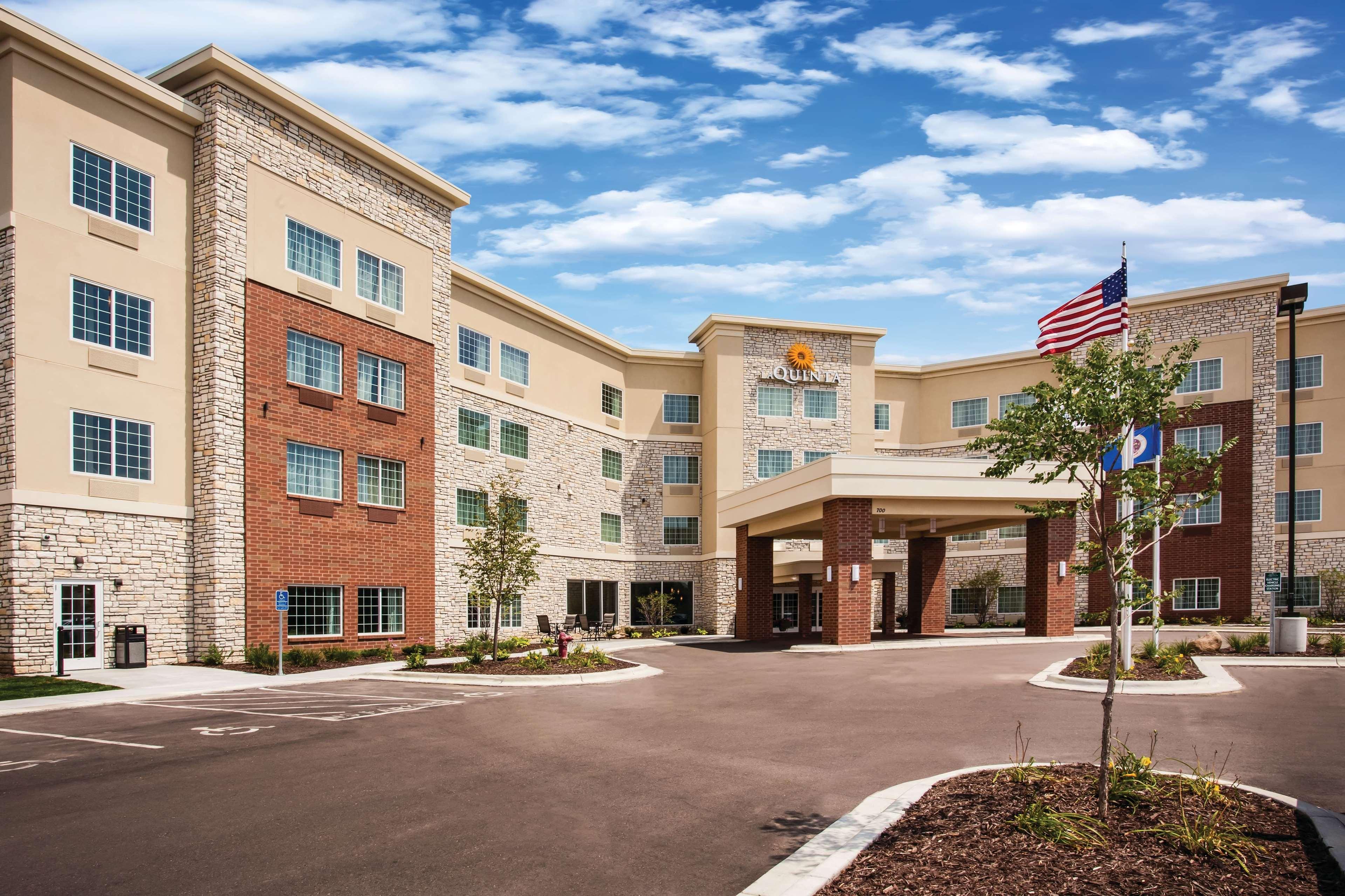 La Quinta By Wyndham St. Paul-Woodbury Hotel Buitenkant foto