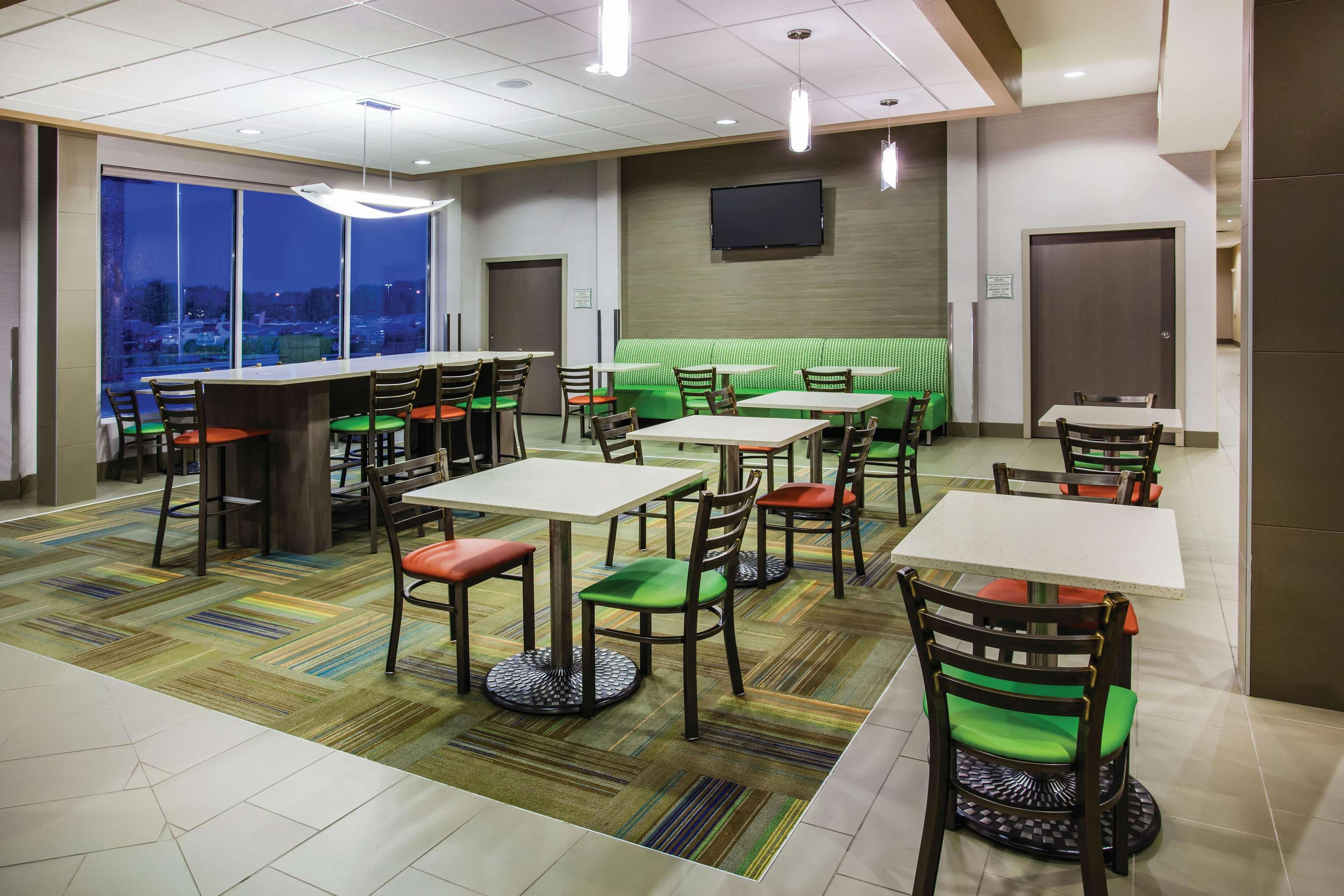 La Quinta By Wyndham St. Paul-Woodbury Hotel Buitenkant foto