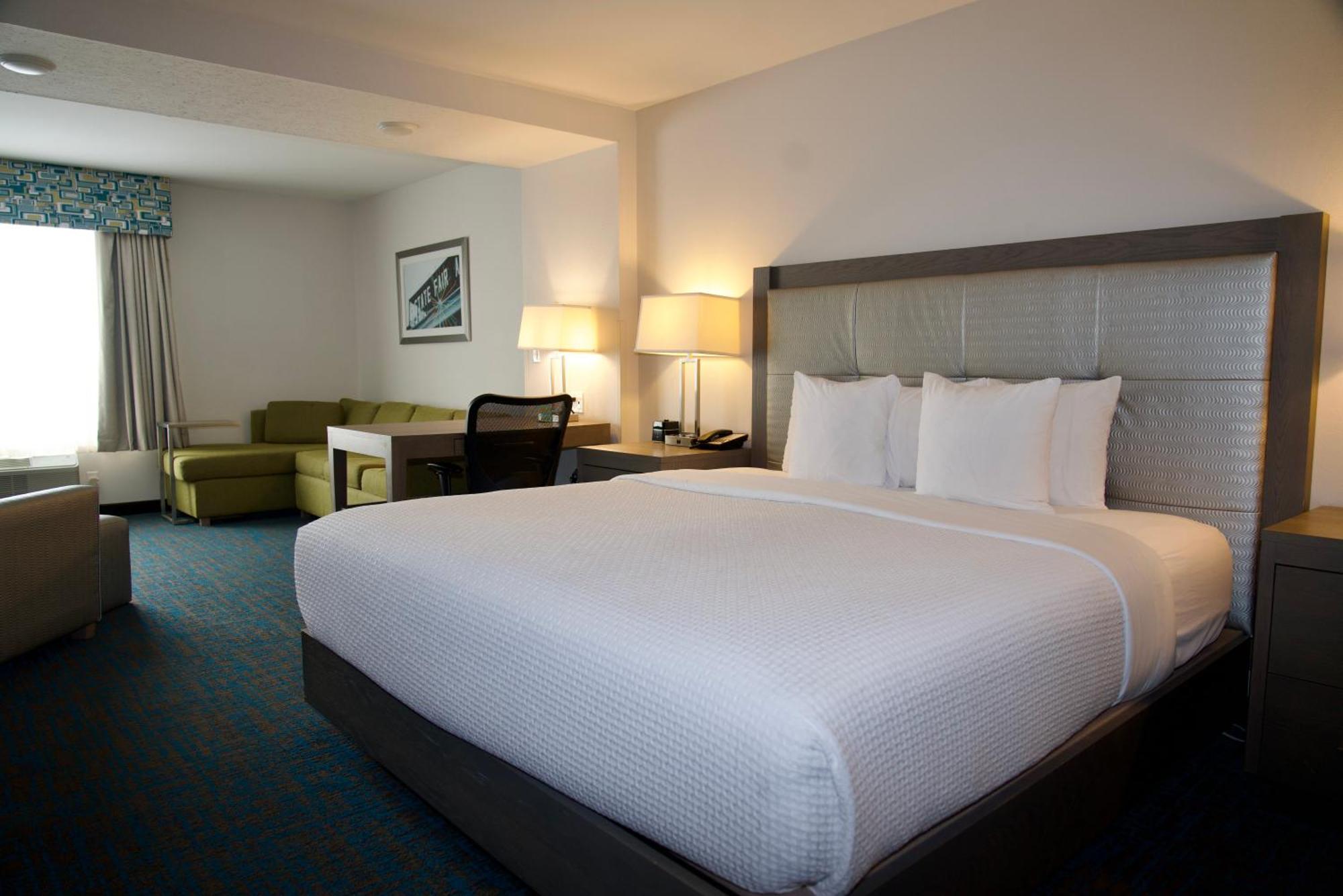 La Quinta By Wyndham St. Paul-Woodbury Hotel Buitenkant foto