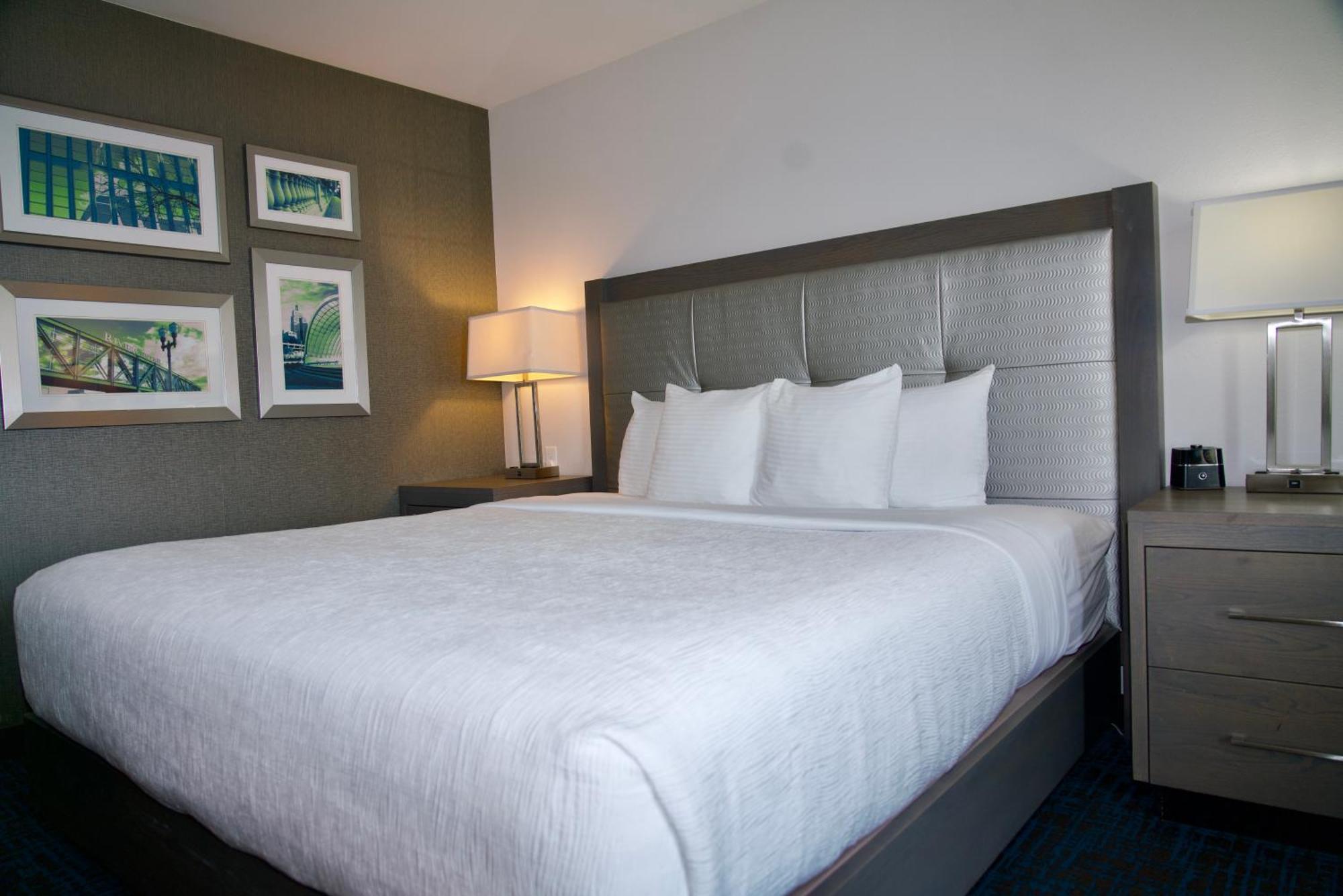 La Quinta By Wyndham St. Paul-Woodbury Hotel Buitenkant foto