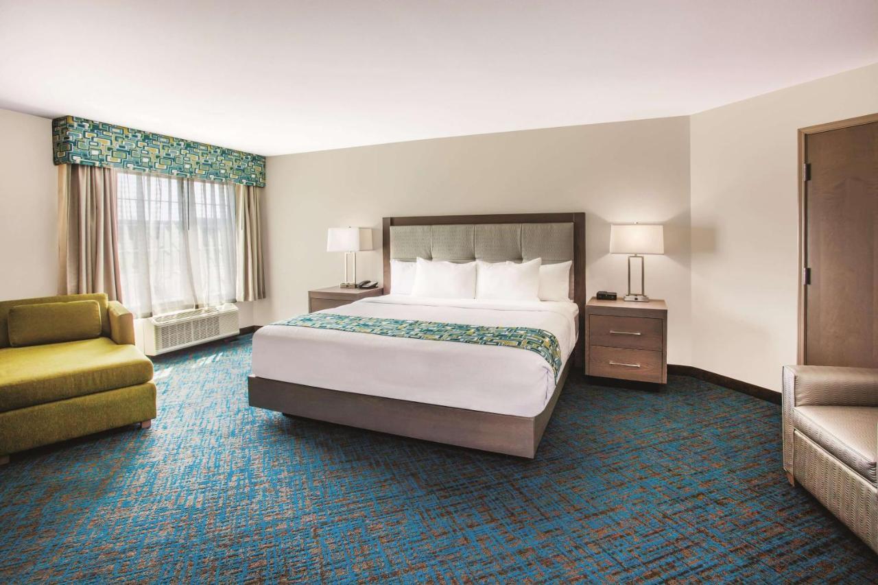 La Quinta By Wyndham St. Paul-Woodbury Hotel Buitenkant foto